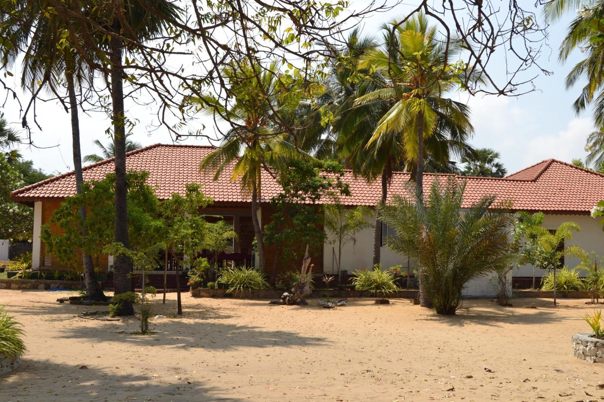 Nirukthie Beach Resort & Restaurant Kalpitiya Dış mekan fotoğraf